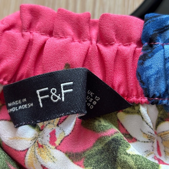 F&F Floral Off-Shoulder Blouse, Pink, Size 8. - Picture 10 of 10